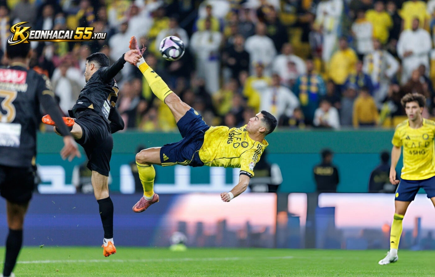 Al Nassr hướng tới chiến thắng thứ tư